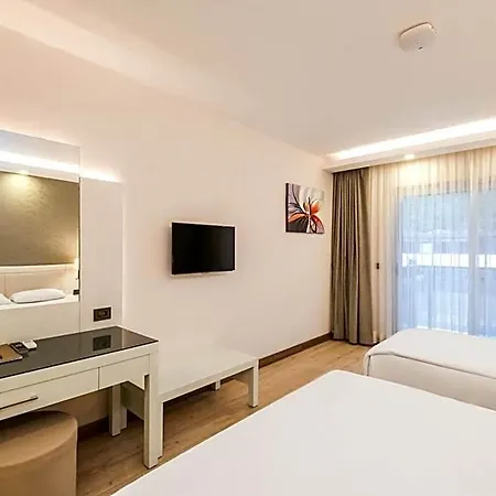 Otel Orka Village Hisaroenue Cedit
